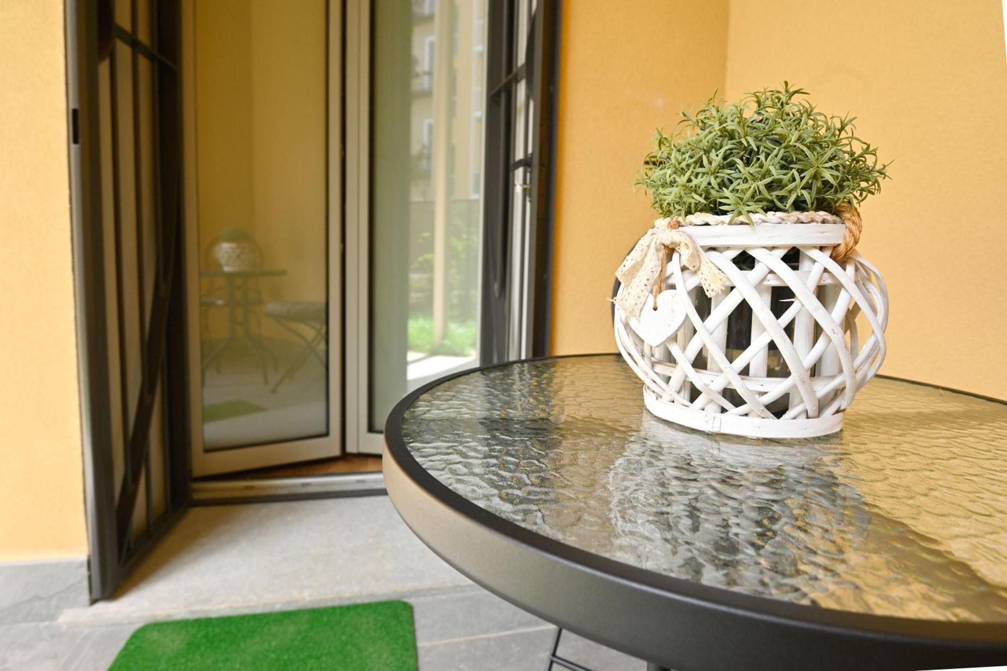 Top Living Apartments - Appartamenti Saluzzo Turim Exterior foto